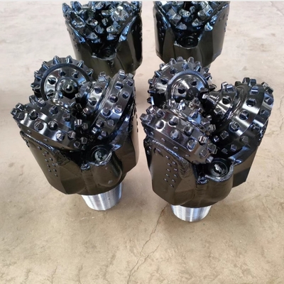 8,5 &quot;Tricone Rock Bit Węglik wolframu / Ząb stalowy / Ząb młyna