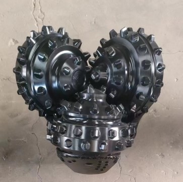 14 3/4 Iadc517 Api Steel Tooth Tricone Bit Hard Rock Otwarte lub uszczelnione łożysko