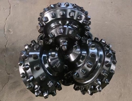 6-calowy Iadc 517 Tricone Rock Bit do wiercenia studni