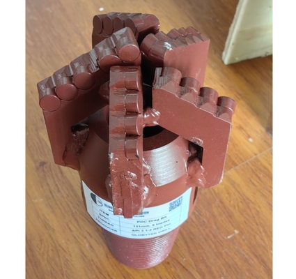 225 mm Drag Pdc Drill Bit 5 Ostrzy do wiercenia studni wodnych