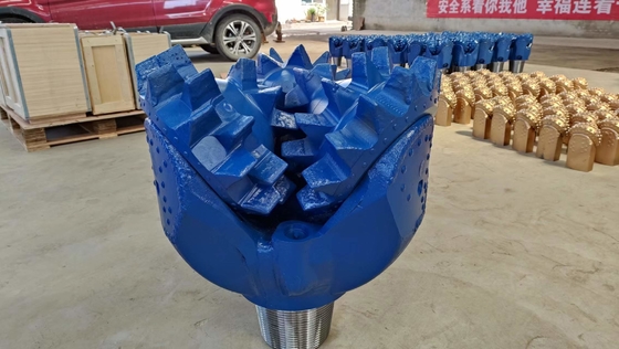 26 cali IADC217 Tricone Drill Bit Mining Tricone Bit