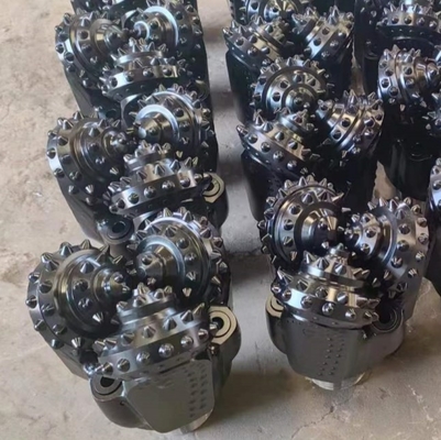 200 mm IADC545 Wiertarka powietrzna Tricone Rock Bit do projektów wiercenia górniczego