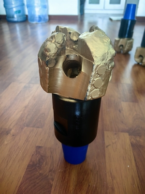 127 mm Pdc Rock Drill Bit 4 Blade z 2 3/8 REG Hard Facing Steel Body
