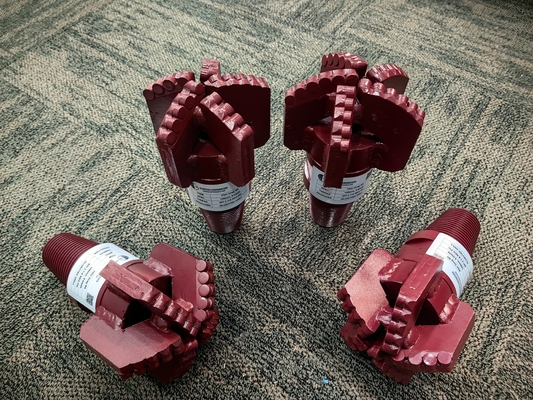 PDC Drag Bit 140mm 5 Blade API 2 7-8 REG PIN PDC Drill Bit Na sprzedaż