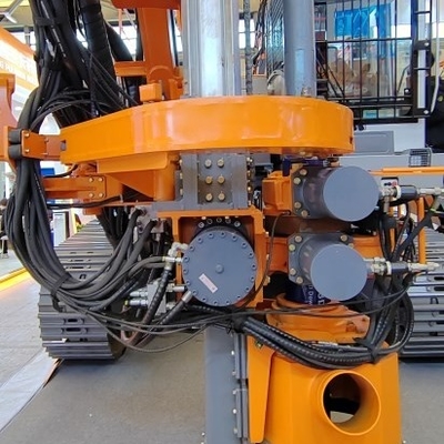 Górnictwo Blasthole Drill Rig Maszyny przenośne zintegrowane DTH powierzchniowe wiertarki / wiertarki