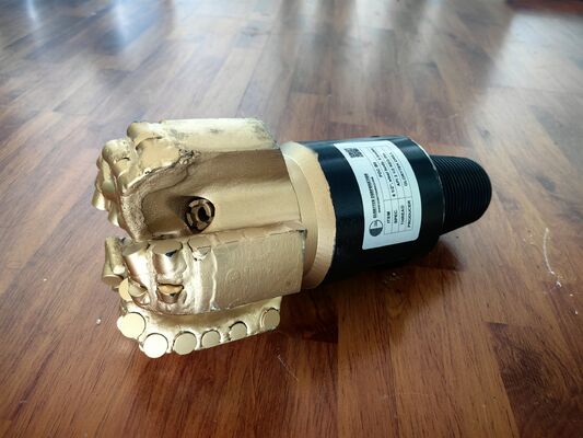 8 1/2-calowy wiertło udarowe PDC z 5 ostrzami do wiercenia studni wodnych z gwintem API REG