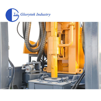 Wiertnica do studni wodnych GL180R z gumowymi gąsienicami, głębokością 180m i hydraulicznym napędem górnym do wiercenia otworów geotermalnych